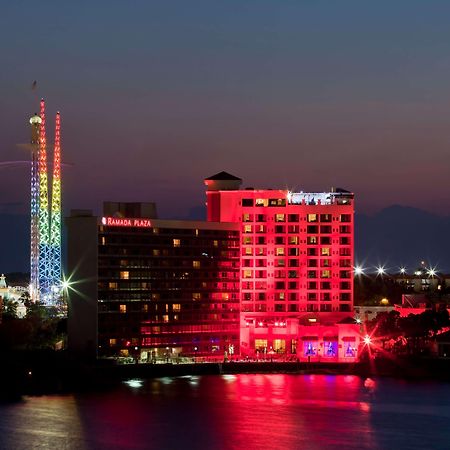 Ramada Plaza By Wyndham Orlando Resort & Suites Intl Drive Exterior foto
