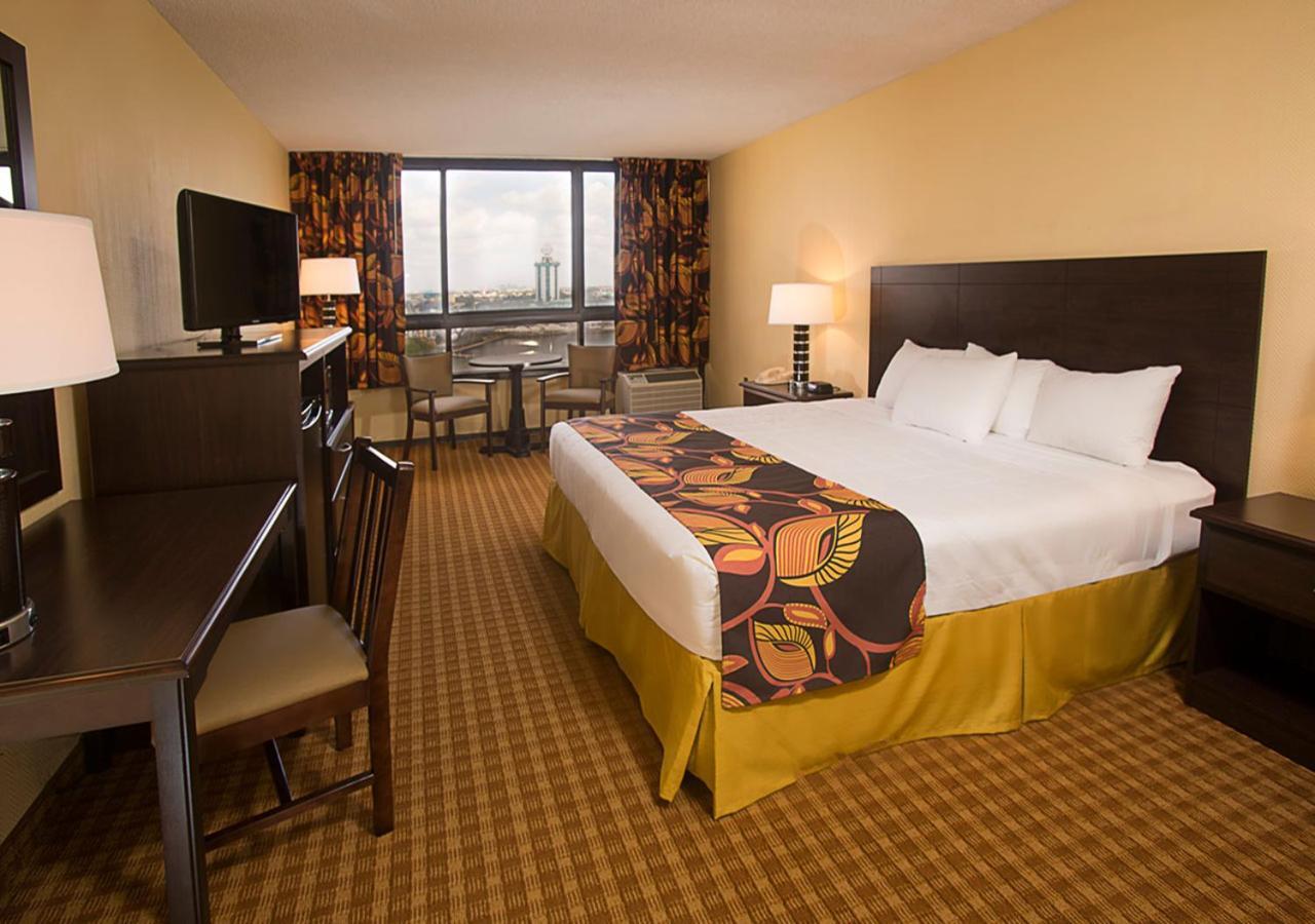 Ramada Plaza By Wyndham Orlando Resort & Suites Intl Drive Exterior foto